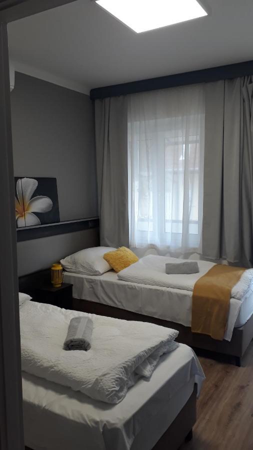 No Stress Panzio-Pizzeria-Sporttabor Bed & Breakfast Harkány Dış mekan fotoğraf